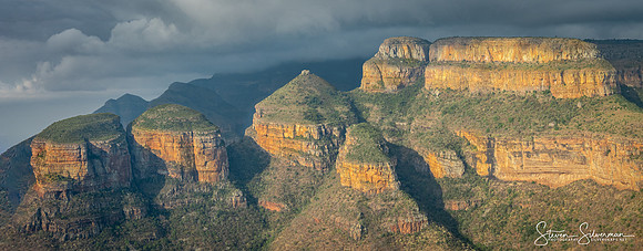 The Three Rondavals Panorama