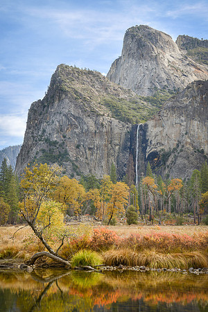Cathedral Rocks & Bridal Veil Falls